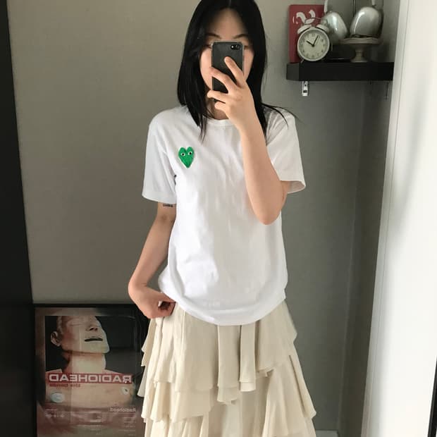 꼼데가르송 그린 와펜 화이트 반팔티