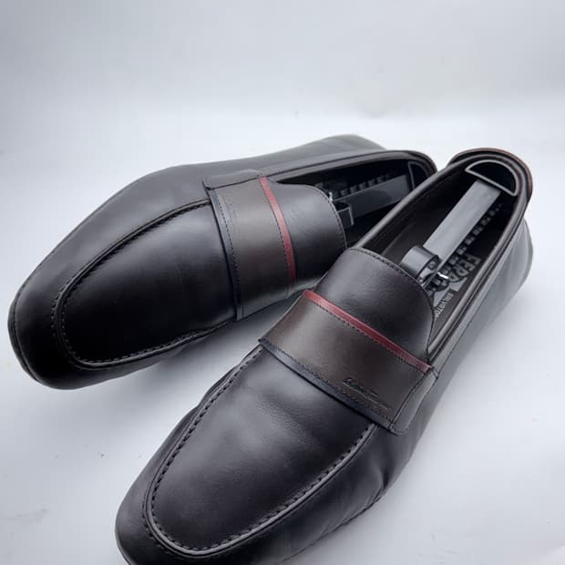 정품)페라가모 로퍼 270