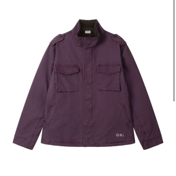 어스지구 필드자켓 보라색 구해요..ㅠㅠㅠ