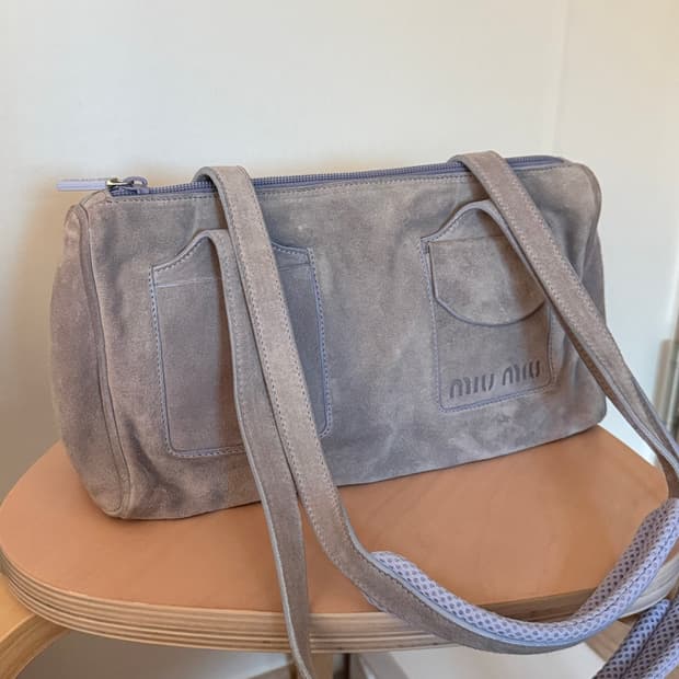 2000s 아카이브 MIU MIU 미우미우 멀티 포켓 스웨이드 숄더백