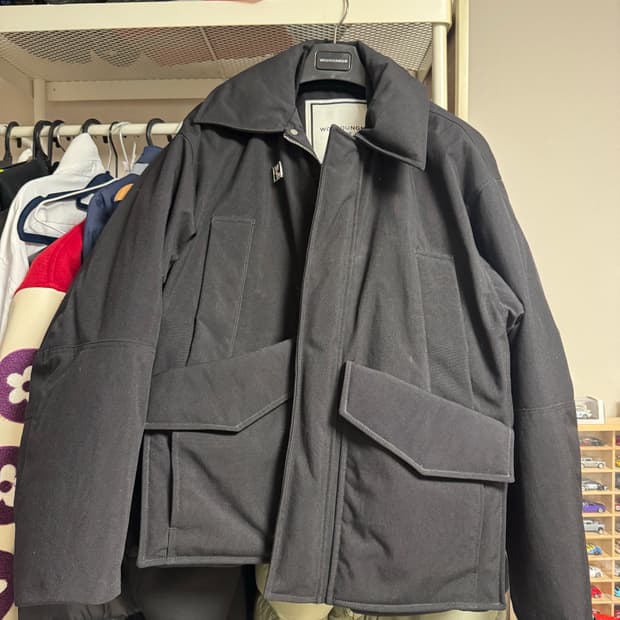 우영미 23FW 코듀라 구스다운(패딩) 44사이즈