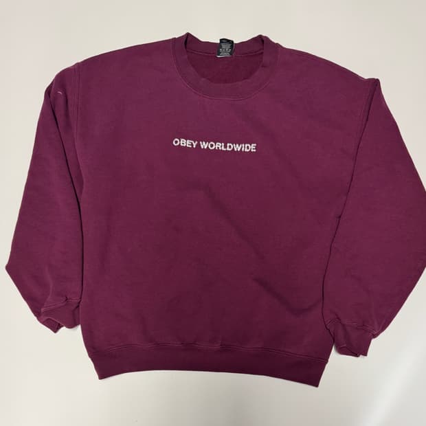 희귀!! 여성 오베이 OBEY 올드스쿨 오버핏 기모 맨투맨 L