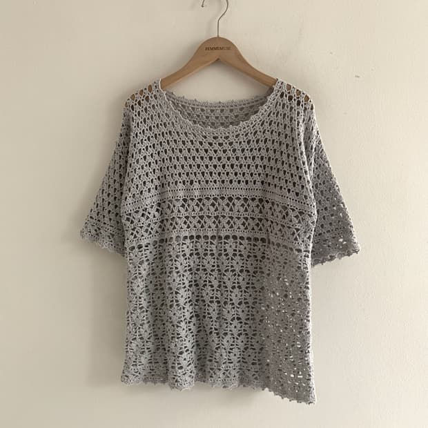 Ethnic Punching Short Sleeve Knit