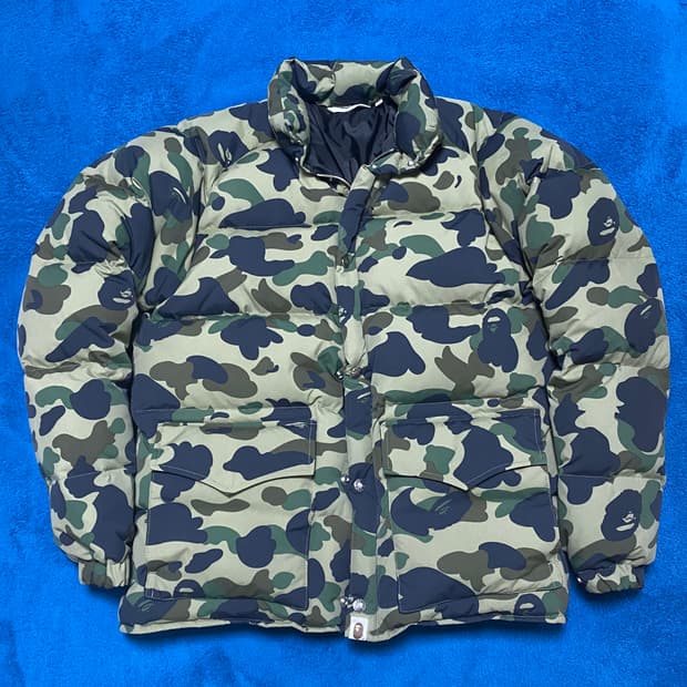 정품 베이프 카모 패딩