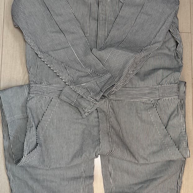 뉴에라 스트라이프 오버롤