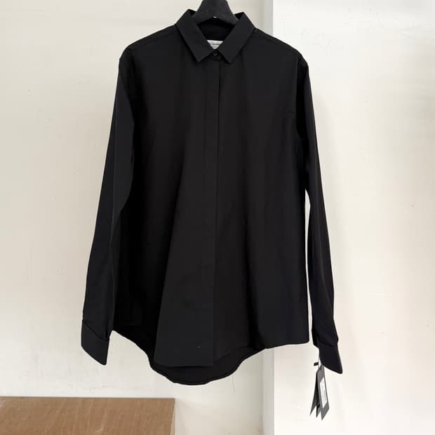 생 로랑 19aw 블랙 히든 플라켓 셔츠