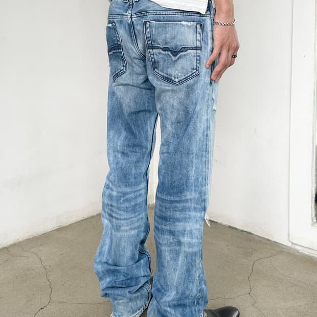 디젤 워시드 스트레이트 데님 팬츠