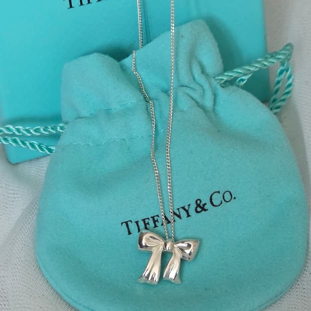 티파니앤코 리본 펜던트 실버925 목걸이