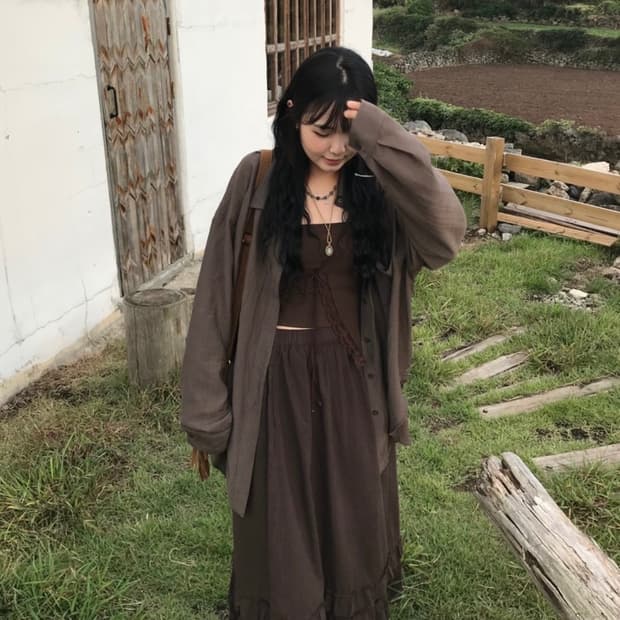 카키 셔츠