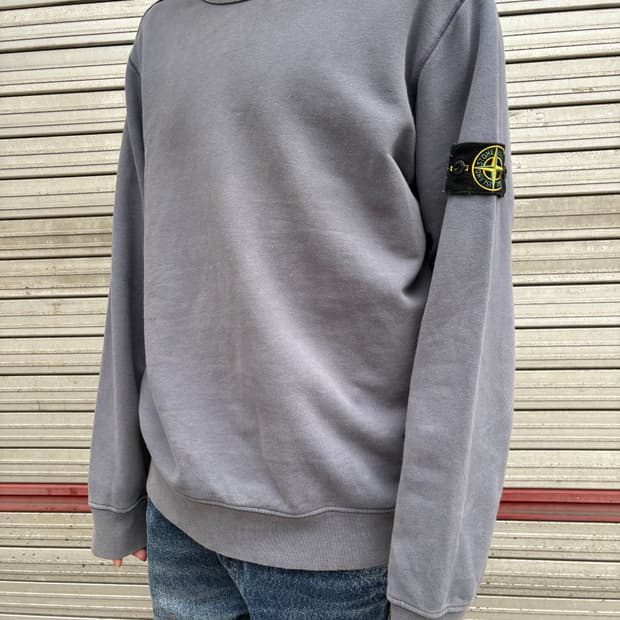 페이딩 스톤 아일랜드 스웻셔츠