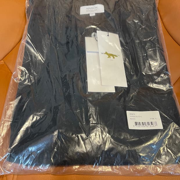 메종키츠네 그레이폭스 반팔카라티 블랙XL (새상품/정품)