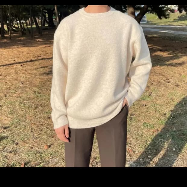 Free / 아이보리 ) 색감, 핏 이쁜 오버핏 울 니트