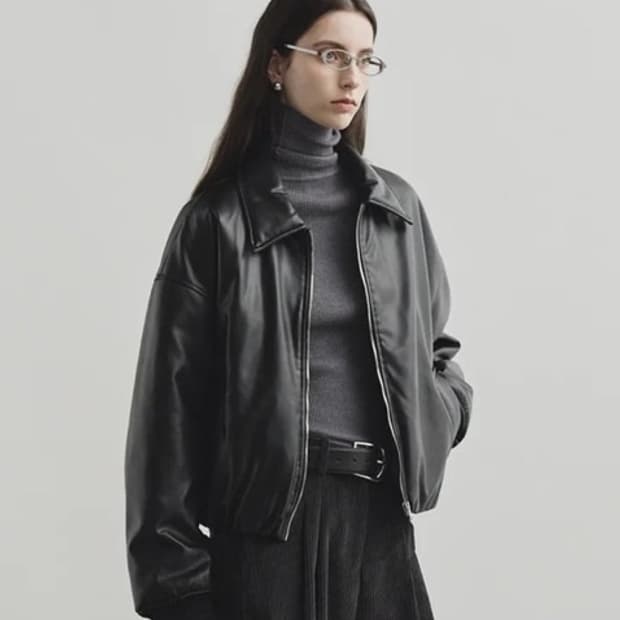 몽돌 소프트 카라 페이크 레더패딩 블랙 구합니다