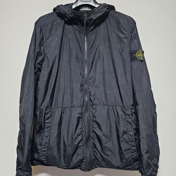 스톤아일랜드 크링클랩스 후드 자켓