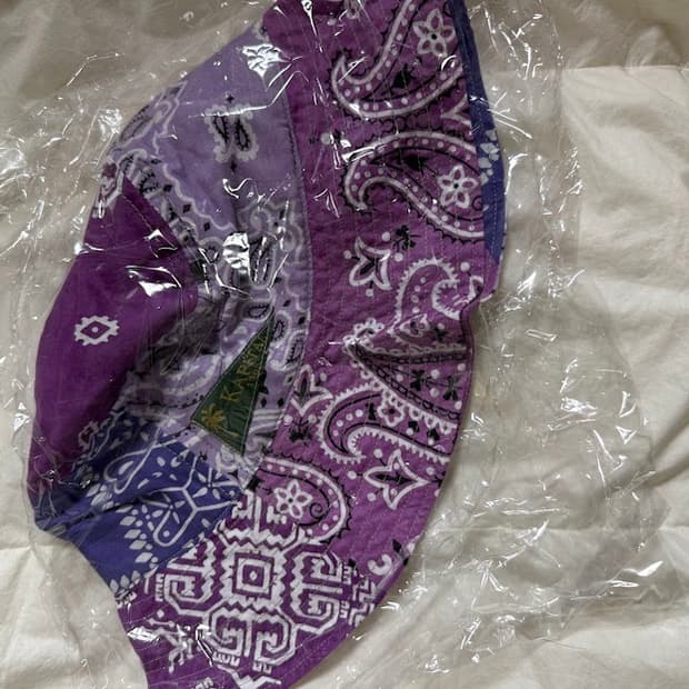 캐피탈 반다나 패치워크 버킷햇