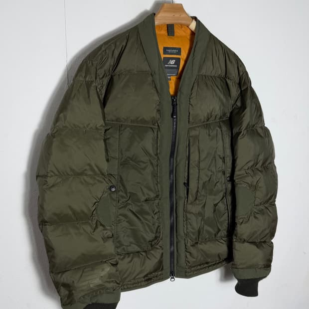 뉴발란스 이스트로그 경량패딩 뉴발란스패딩 이스트로그패딩