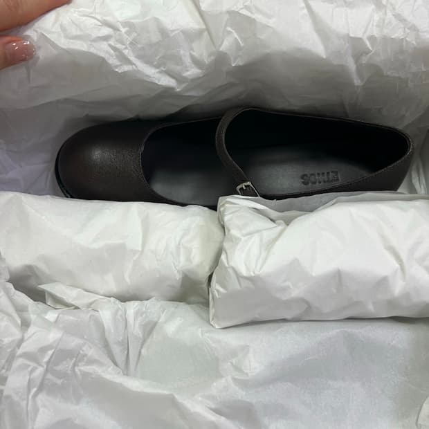 에토스CLASSIC MARY-JANE SHOES