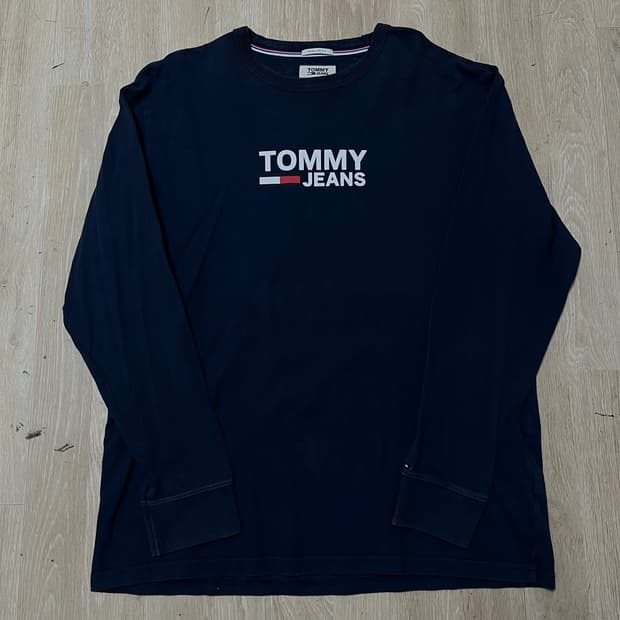 타미힐피거 진스 빅로고 코튼 라운드넥 롱슬리브 XL/105