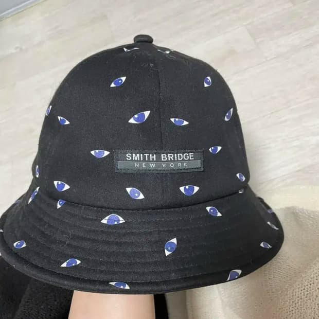 햇츠온 눈알 버킷