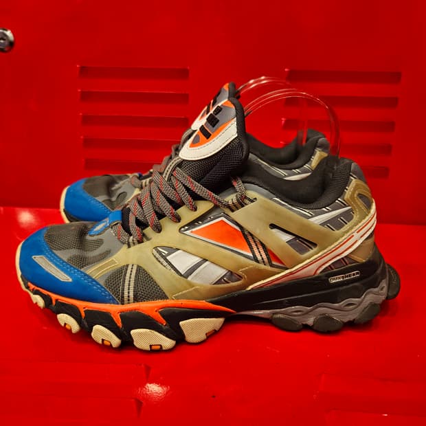 리복(Reebok) DMX 트레일 쉐도우 240size