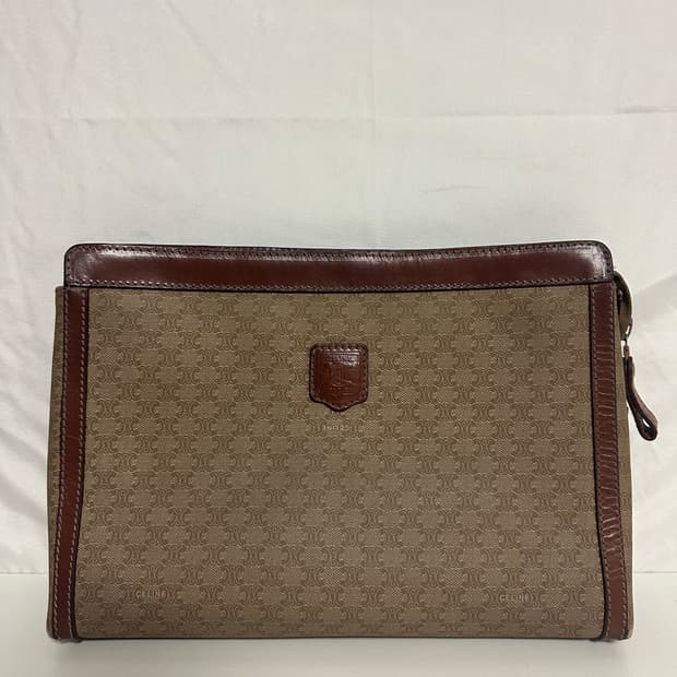 셀린느 마카담 코팅 캔버스 클러치백 (OS)