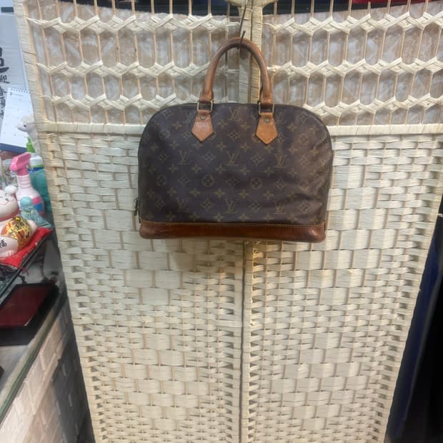 정품 루이비통 알마 PM 팝니다