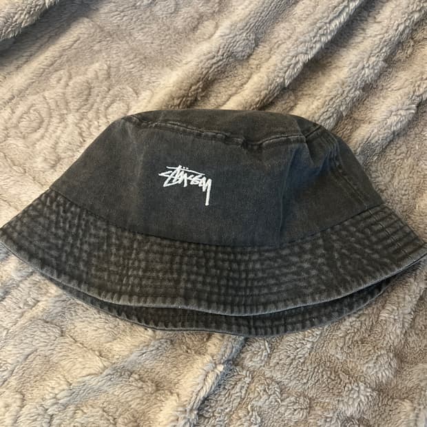 스투시 버킷햇 워시드블랙 XL