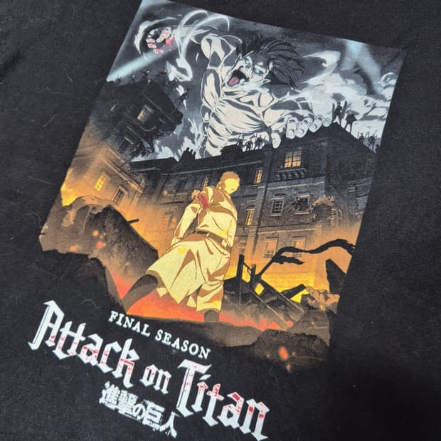 [L]진격의거인 오피셜 티셔츠 -222