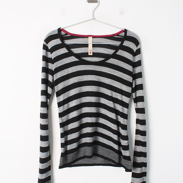 데니아 우먼 니트