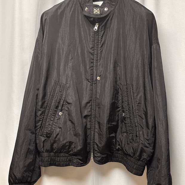 세터SATUR 블랙 자켓