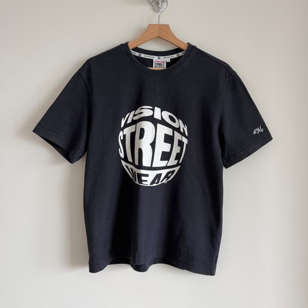 비전스트릿웨어(VISIONSTREETWEAR) 반팔 티셔츠