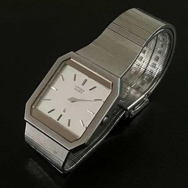 80s 시티즌 빈티지 스퀘어 케이스 쿼츠 