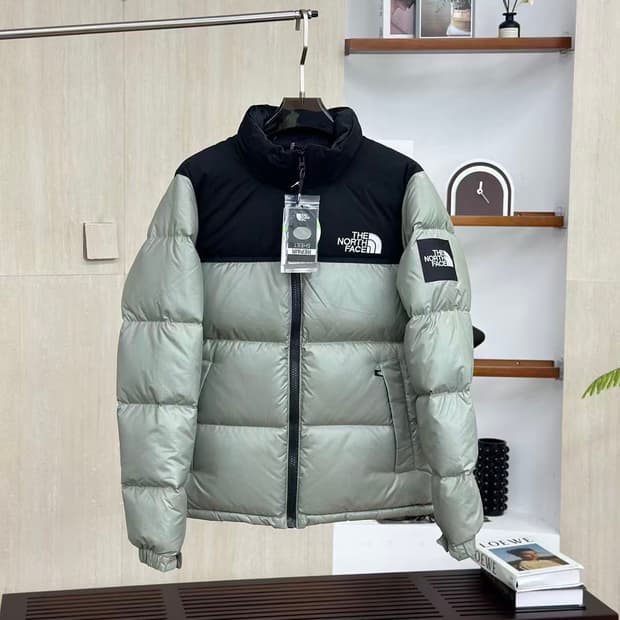 노스페이스 눕시패딩 노벨티 눕시 다운 자켓 노 레이블(옷걸이 증정)
