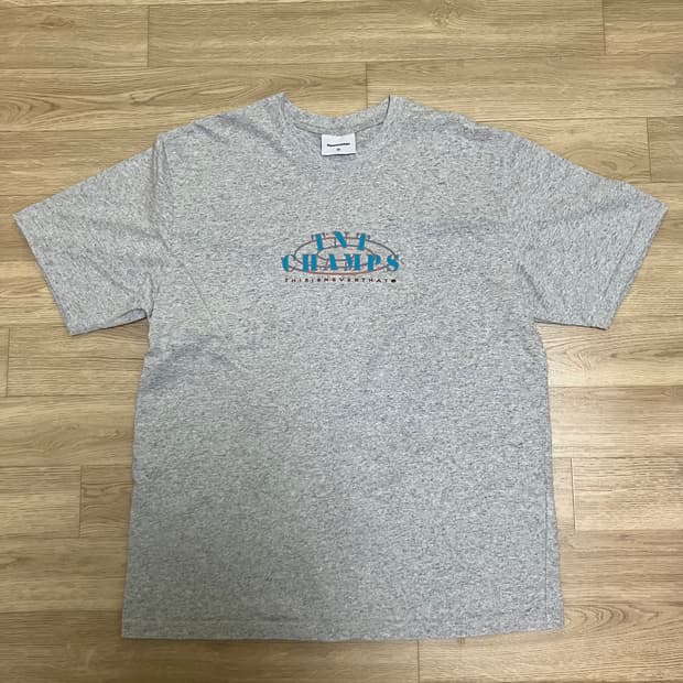 [M] TNT CHAMPS Tee Navy