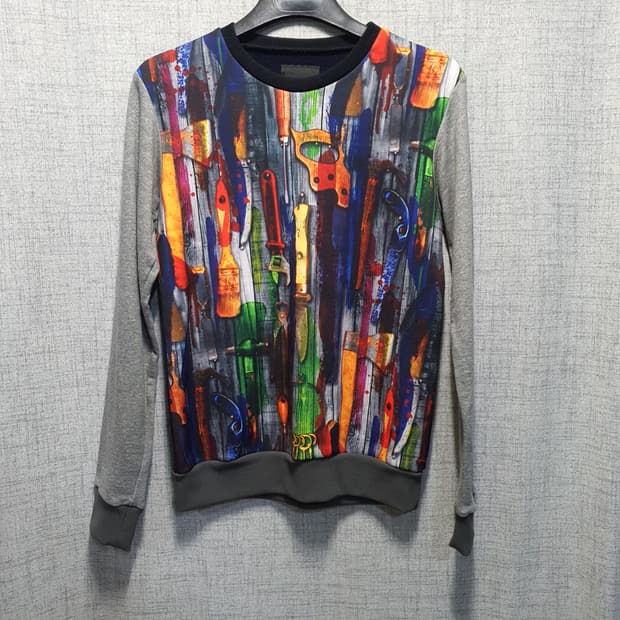 요시오쿠보 남성 공구페인크 스웨터 맨투맨 