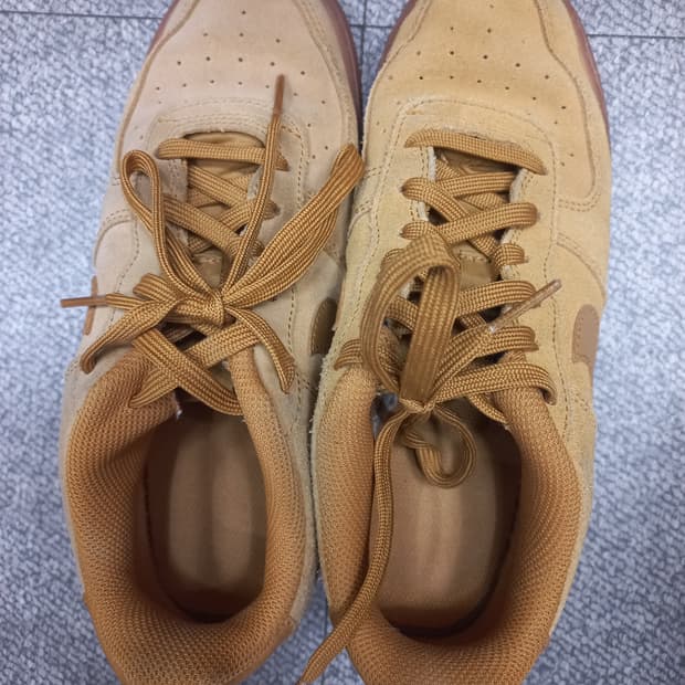 나이키 에어 포스 1 로우 된장포스 240mm