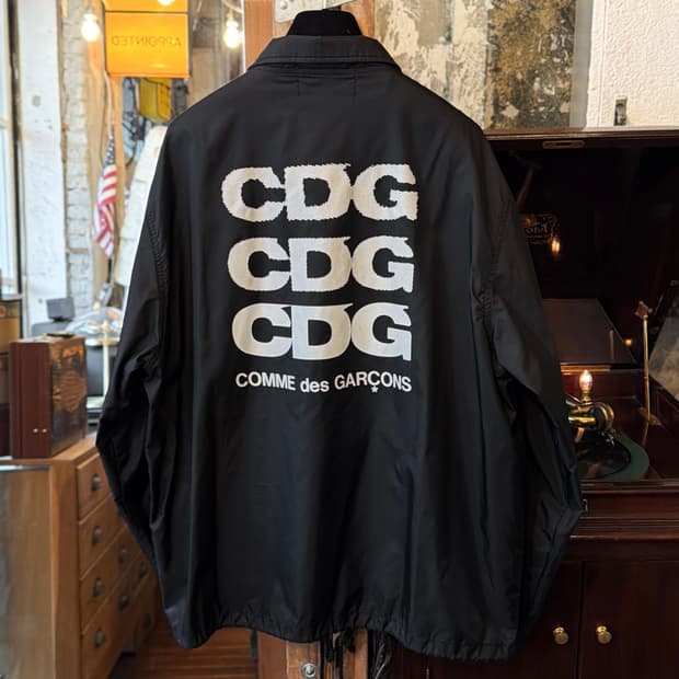 꼼데가르송 CDG 로고 자켓