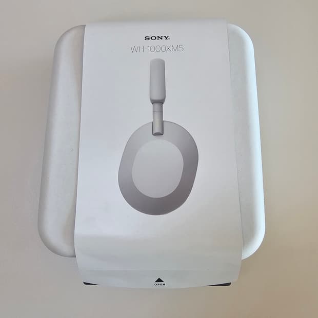 소니 헤드셋 WH-1000XM5(플래티넘 실버) 스터디 헤드폰