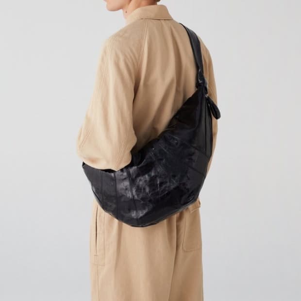 르메르 범백 라지 코티드린넨 블랙