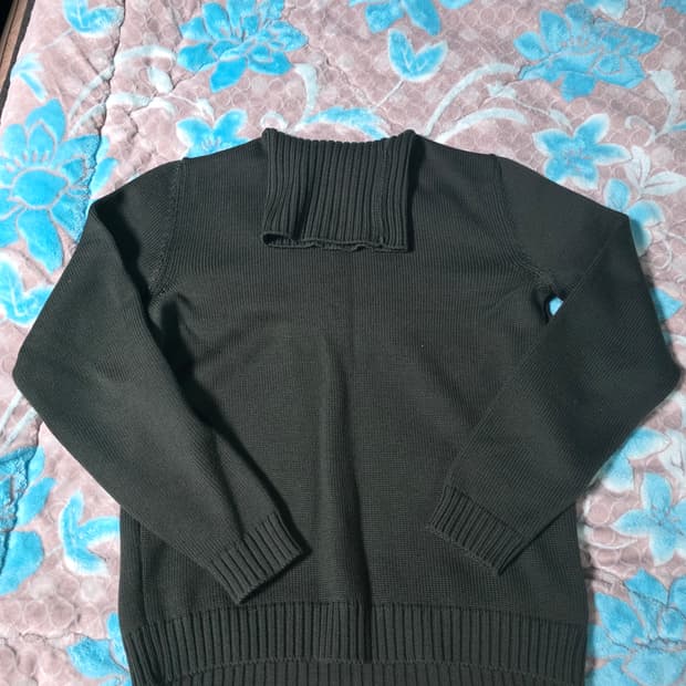 자노네 니트 판매합니다