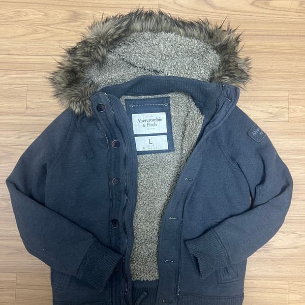 아베크롬비 울프죠 퍼후드집업 L사이즈 판매합니다