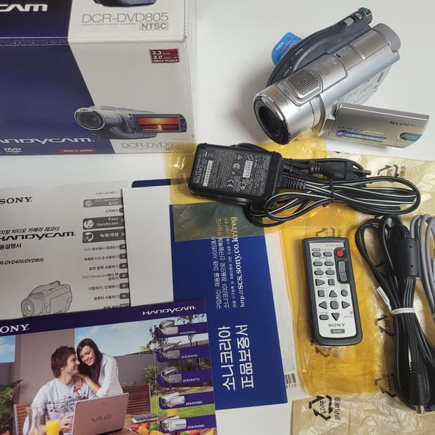 소니 핸디캠 DCR-DVD805 풀박스 (새제품) 레트로 디카