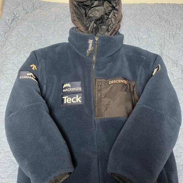 데상트 스키크로스 슈퍼플리스 네이비 105사이즈