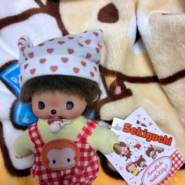 몬치치 x 헬로키티 베비치치 인형