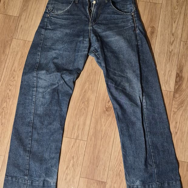 Levi's engineered jeans 30x30