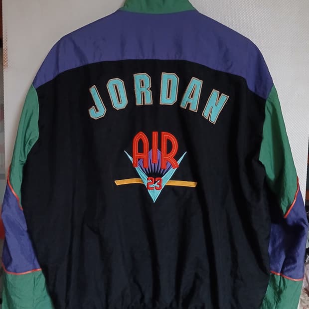 Nike Jordan Windbreaker