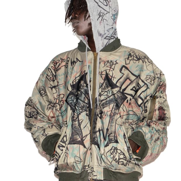 MOWALOLA GRAFFITI BOMBER GREEN