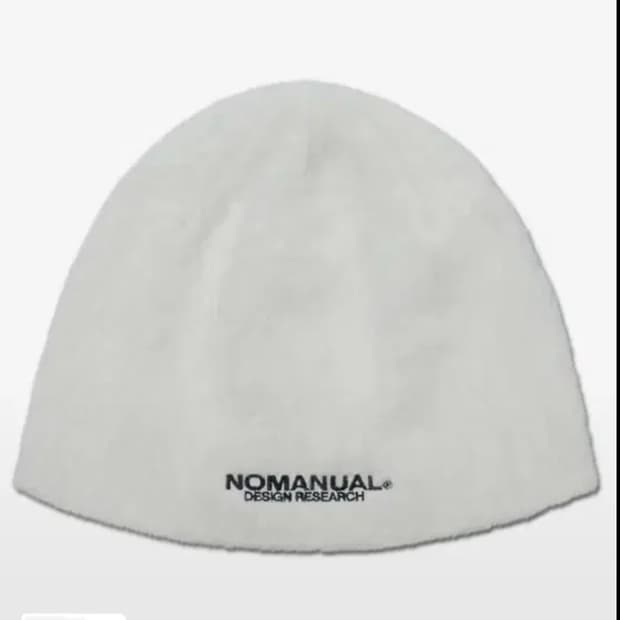 노매뉴얼 화이트 비니