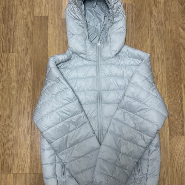 스파오 경량패딩 pale blue