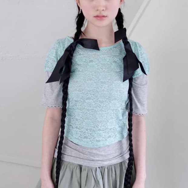 샵페어리 로지 레이스 하프 탑